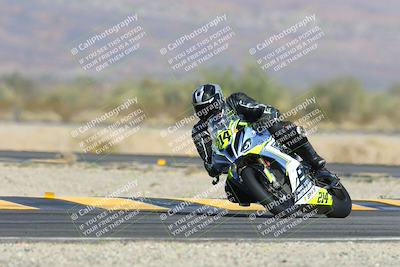 media/Dec-08-2024-CVMA (Sun) [[267e5a7075]]/Race 2-Amateur Supersport Open/